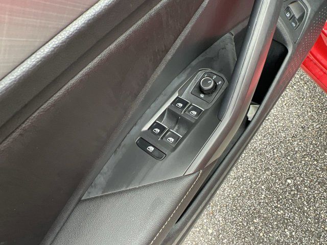 2023 Volkswagen Jetta 1.5T SE photo 4