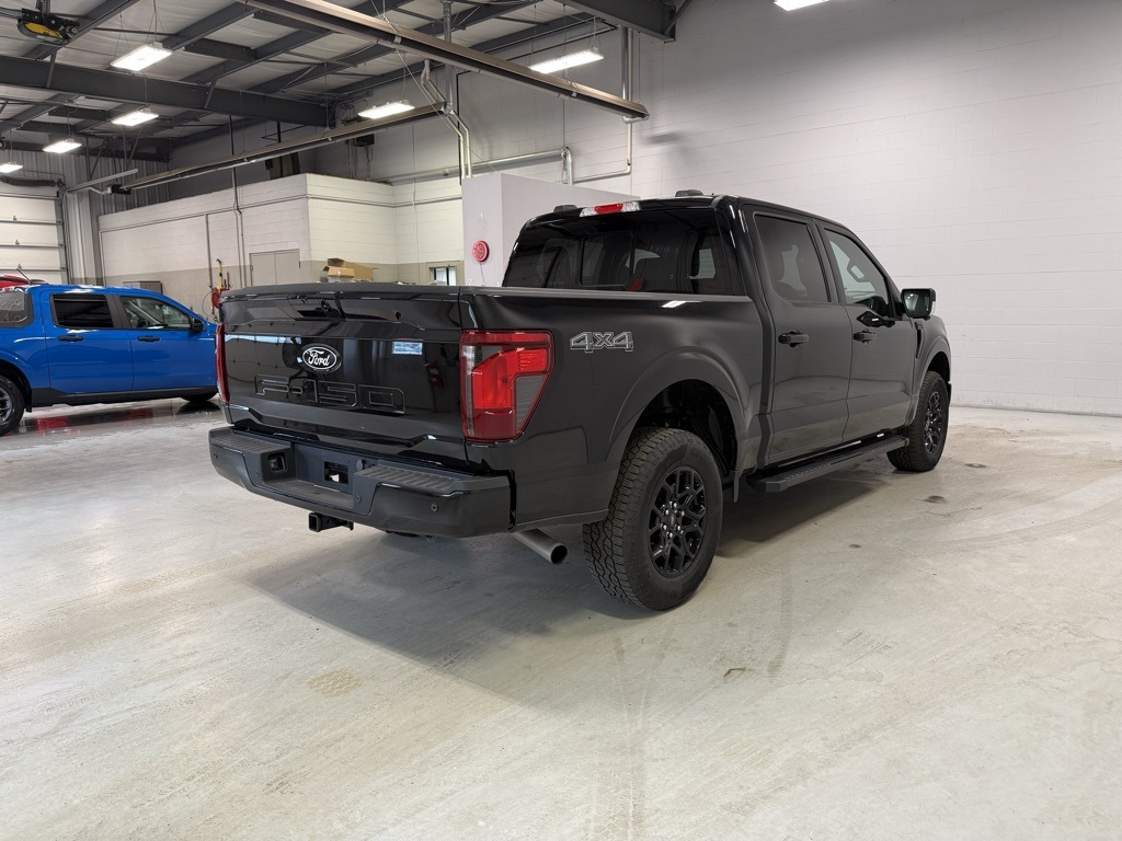2024 Ford F-150 XLT photo 4