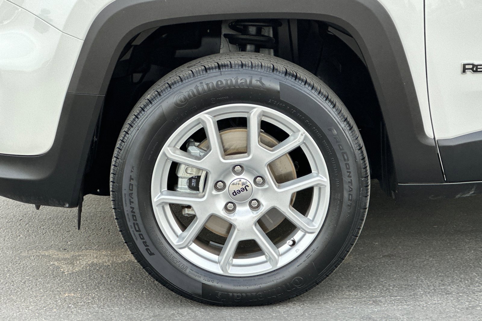 2023 Jeep Renegade Latitude Upland photo 26