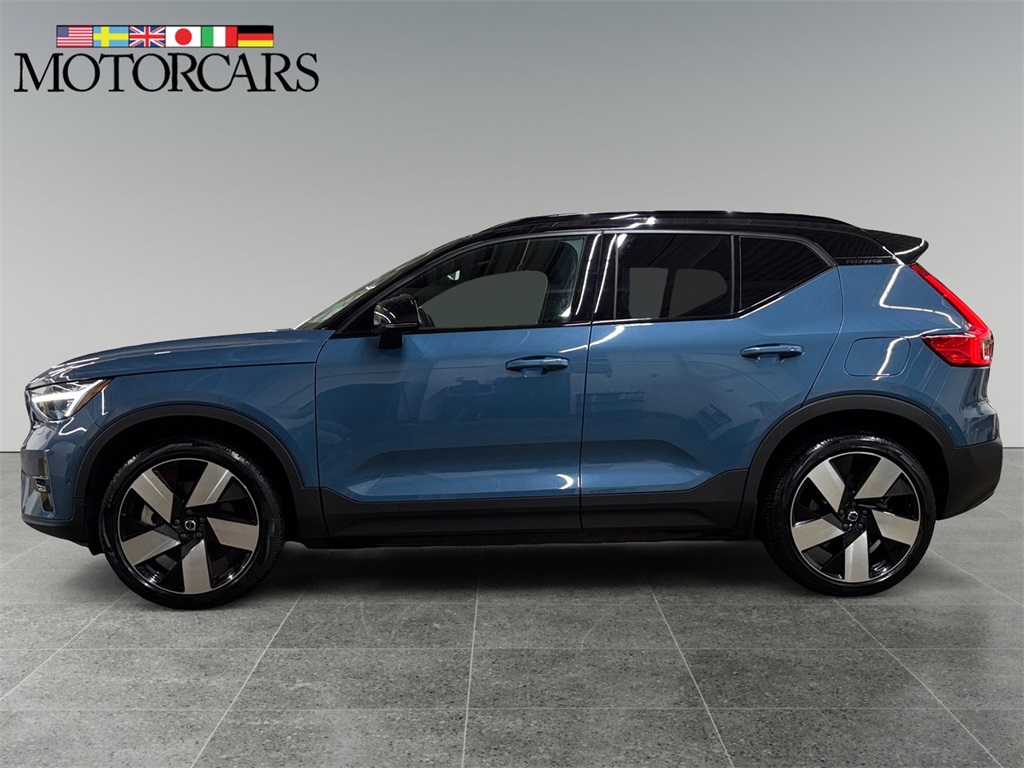 2023 Volvo XC40 Recharge Ultimate photo 5