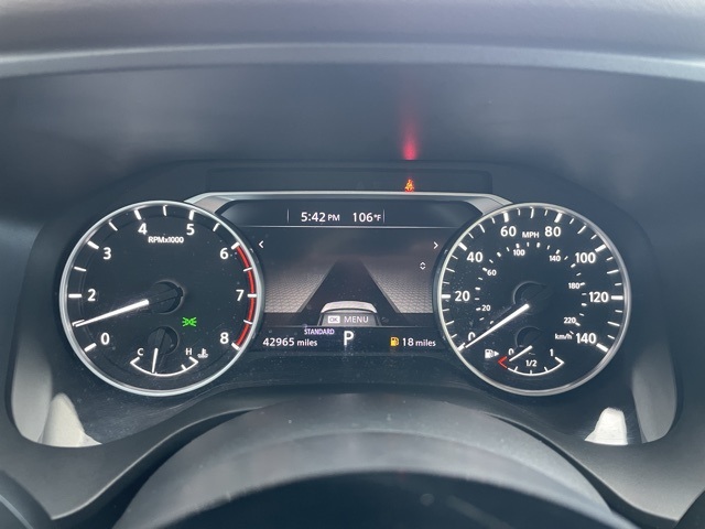 2021 Nissan Rogue SV photo 11