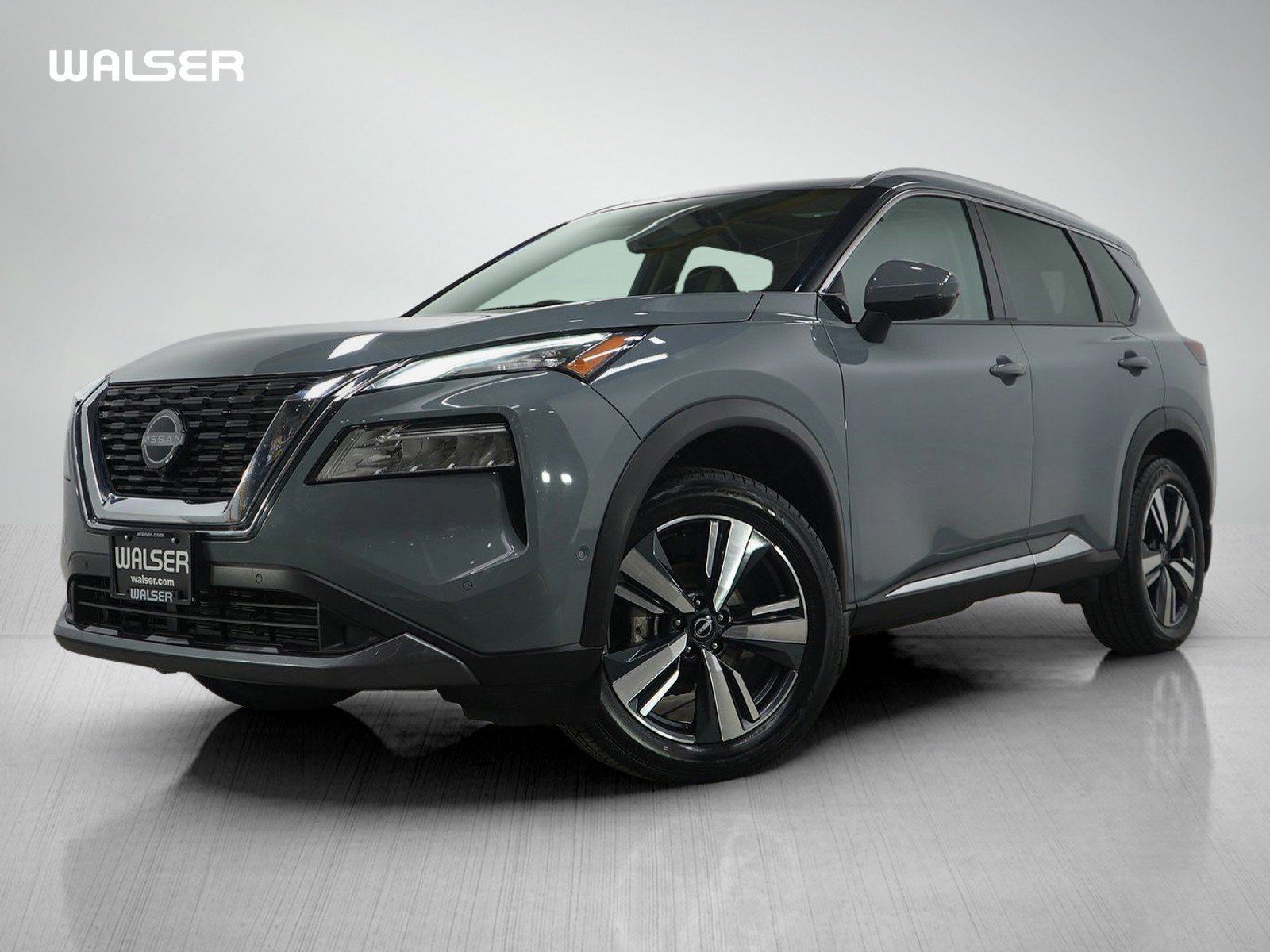2023 Nissan Rogue SL's photo