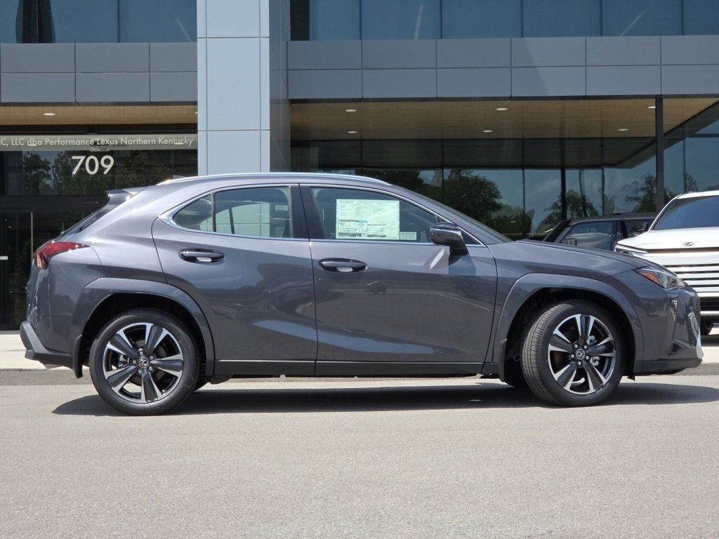 2025 Lexus UX Premium photo 27