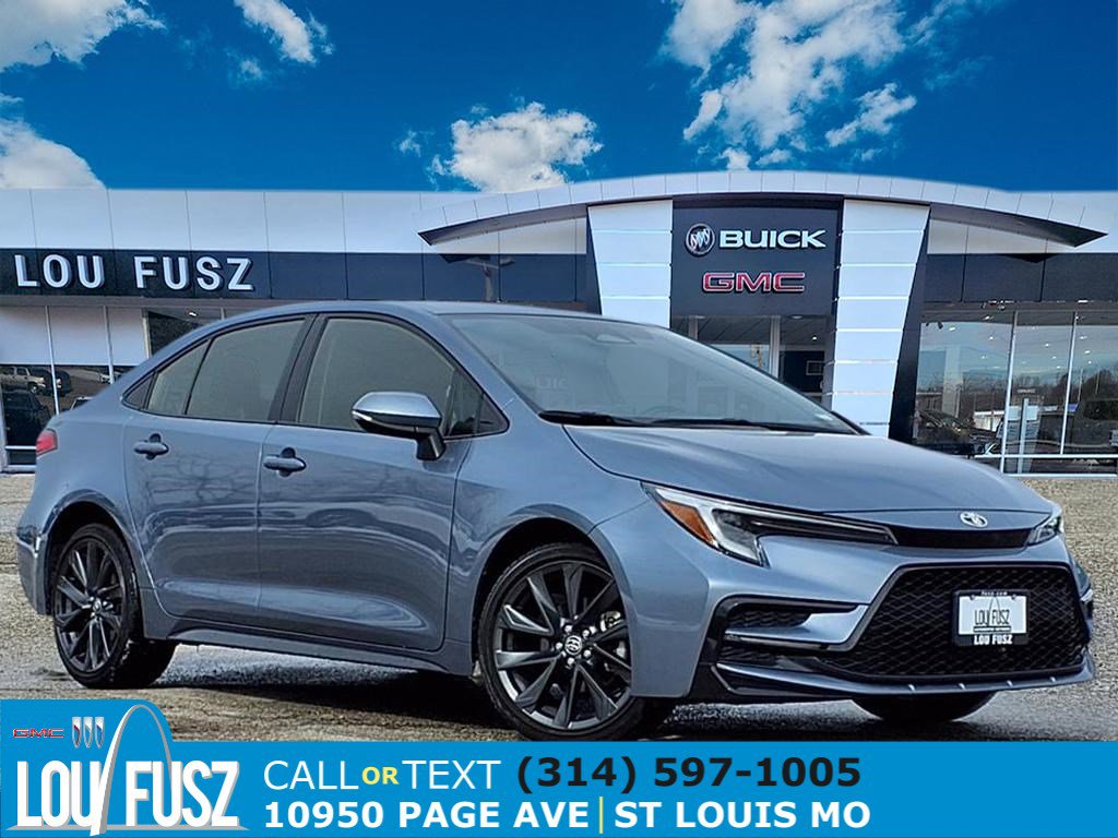 2024 Toyota Corolla SE's photo