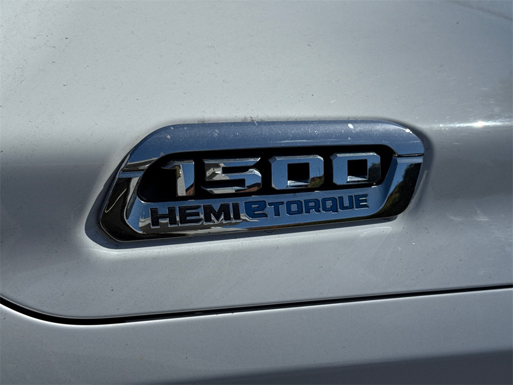 2023 Ram 1500 Big Horn Lone Star photo 3