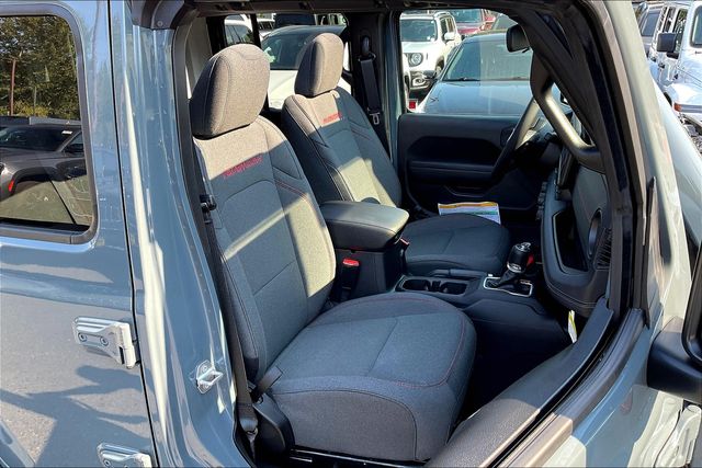 2025 Jeep Wrangler Rubicon photo 23