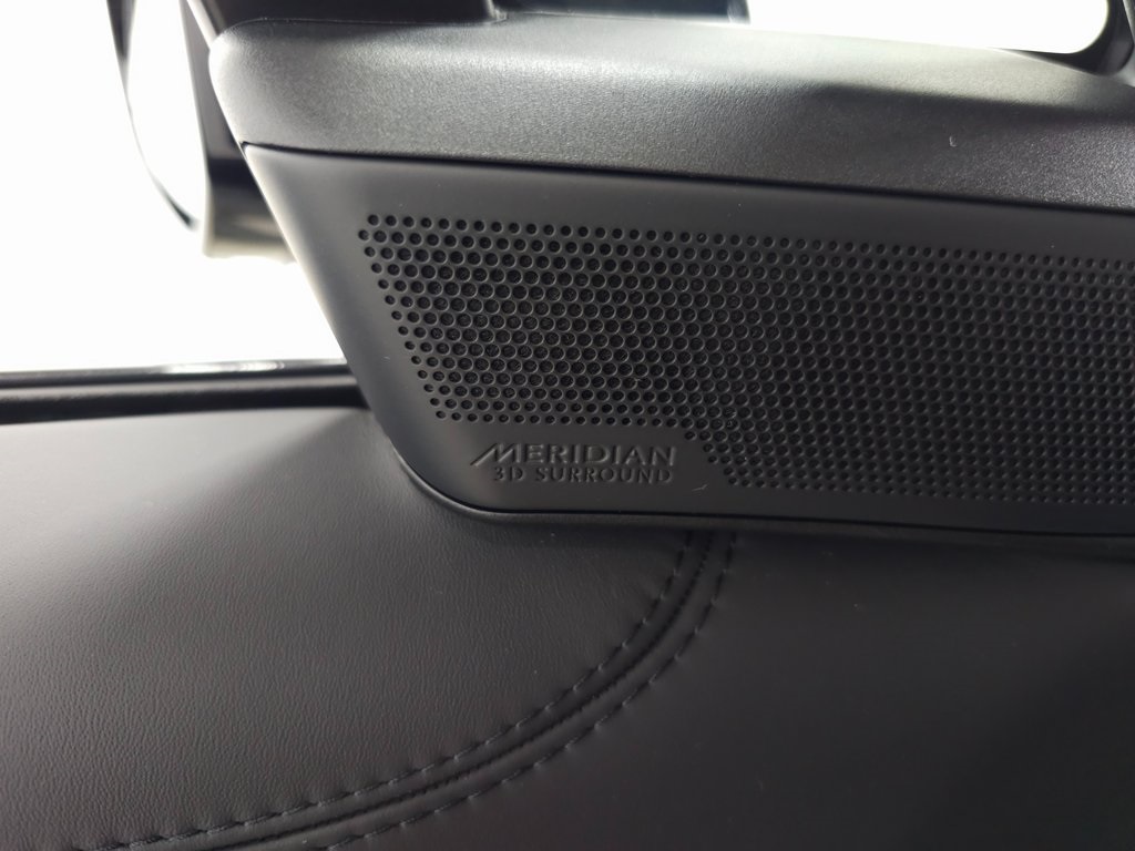 2025 LAND ROVER RANGE ROVER - Image 16