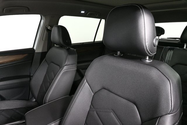 2026 Volkswagen Atlas SE Technology photo 4