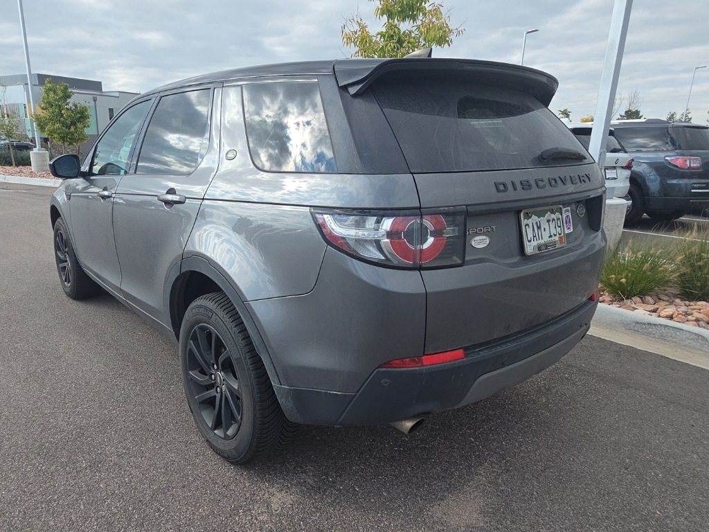 2018 Land Rover Discovery Sport SE photo 3