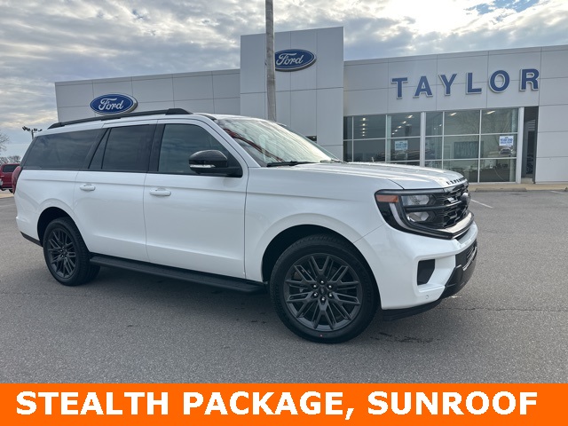 2026 Ford Expedition Platinum's photo