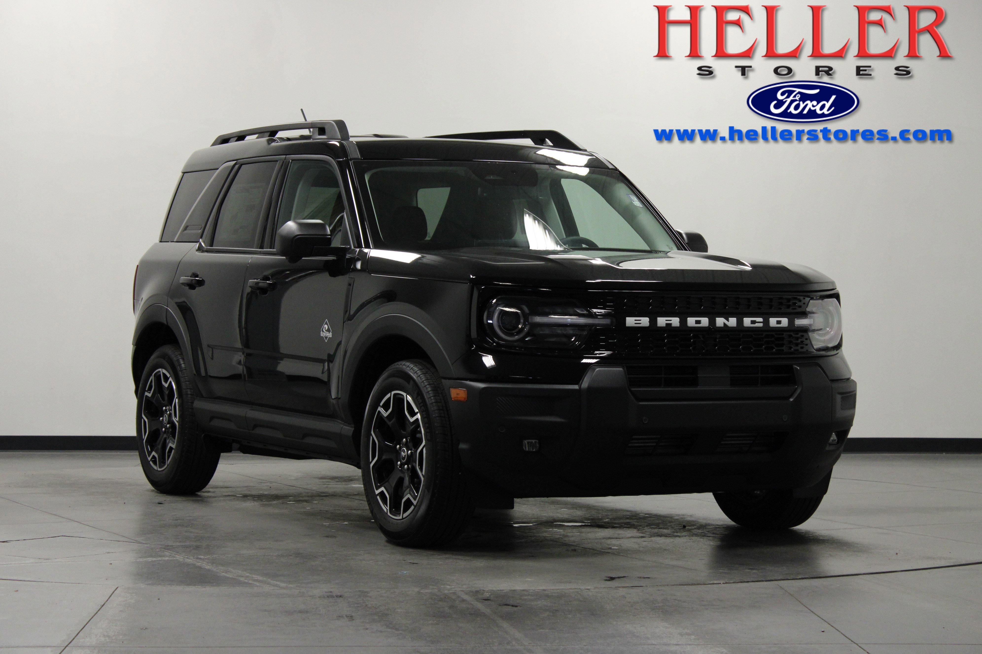 2025 Ford Bronco Sport Outer Banks's photo