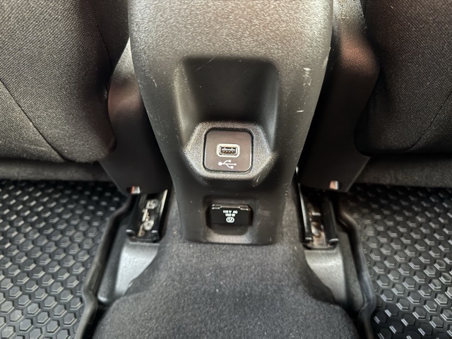 2021 Jeep Renegade Latitude photo 17