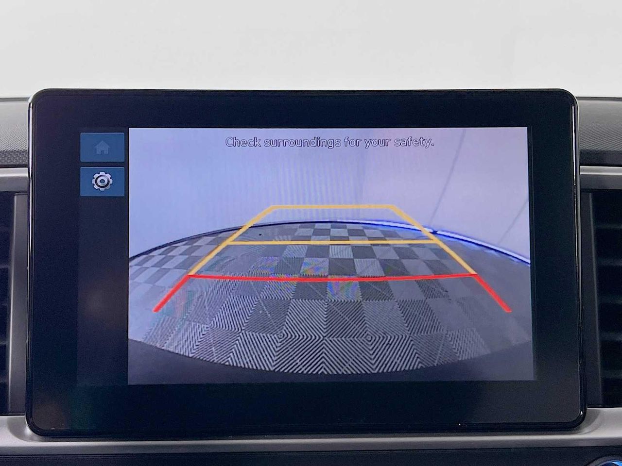 2025 Hyundai Venue SEL photo 8