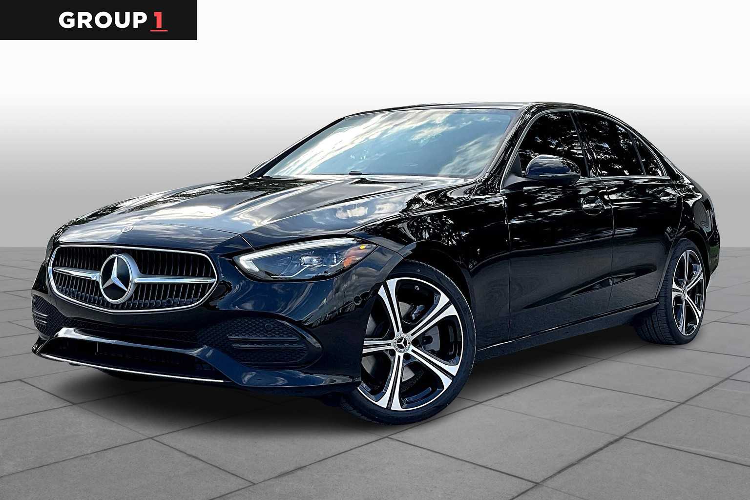 2025 Mercedes-Benz C-Class Sedan C 300's photo