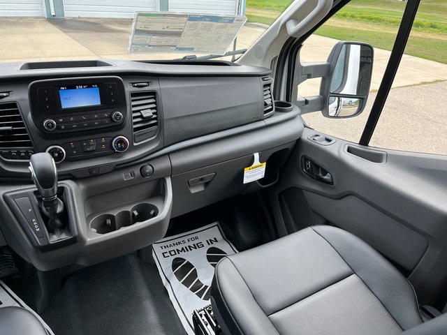 2025 Ford Transit Cargo Van photo 24
