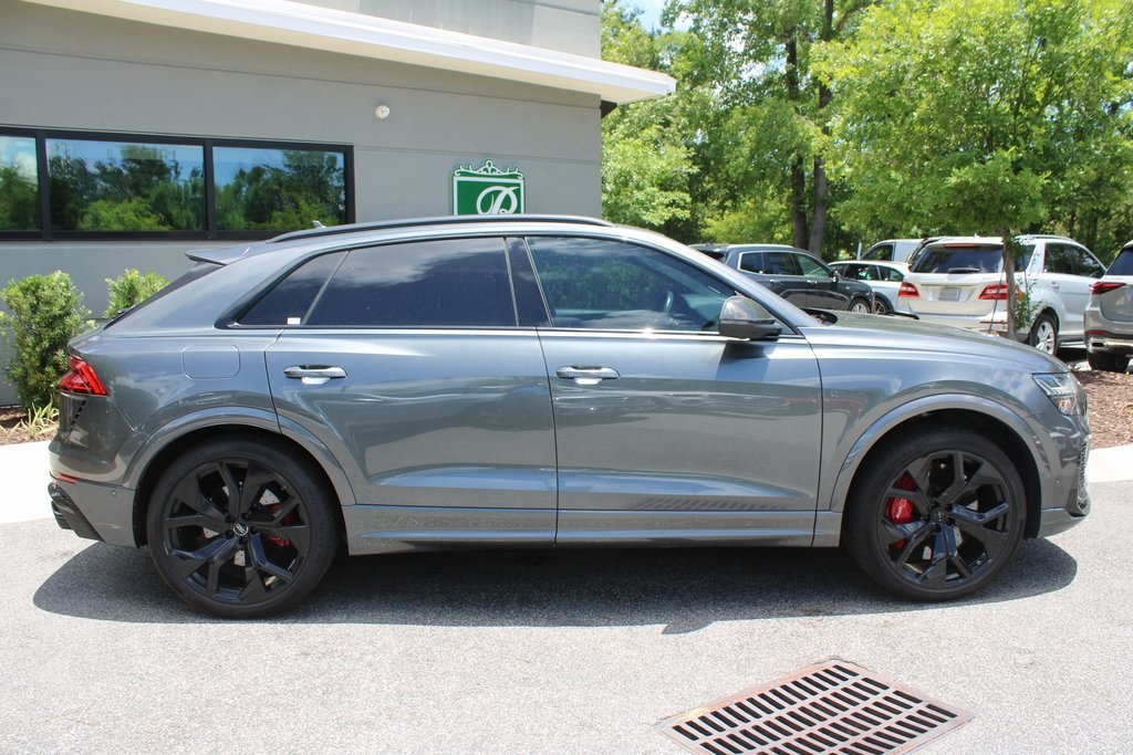 2020 Audi RS Q8 photo 3