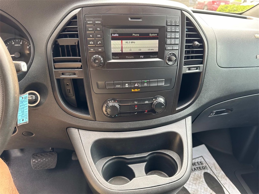 2020 Mercedes Benz Metris Cargo Van photo 16