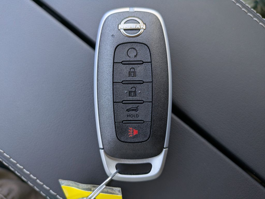 2026 Nissan Rogue SV photo 24