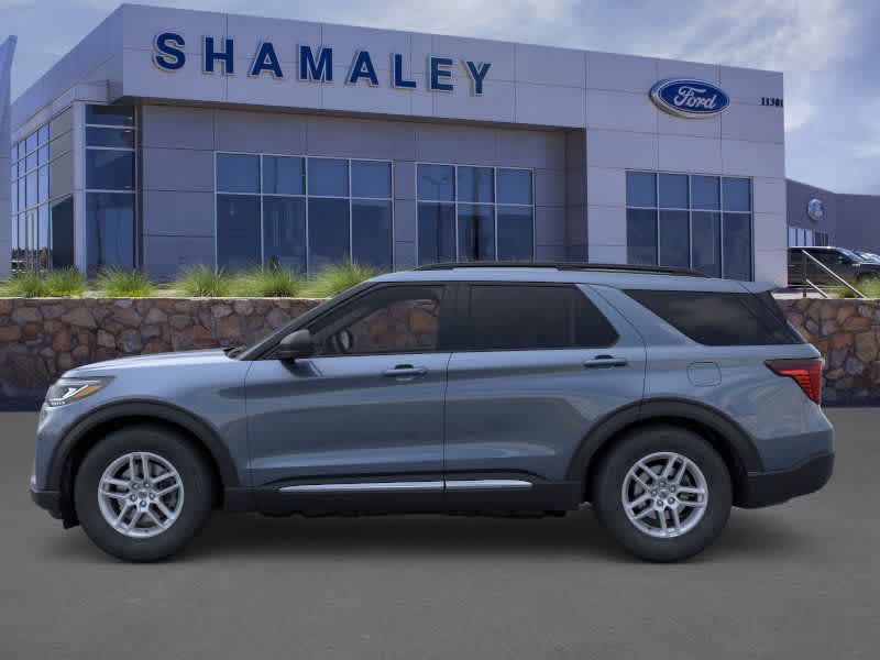 2025 Ford Explorer photo 3
