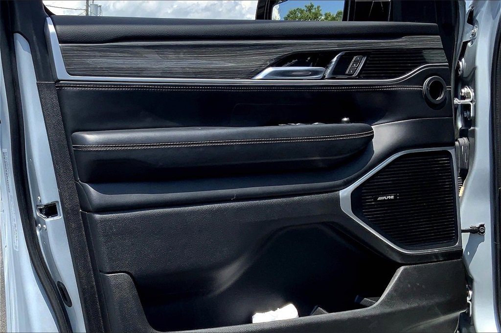 2022 Jeep Wagoneer Series II photo 22