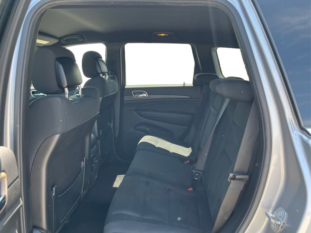 2015 Jeep Grand Cherokee Laredo photo 8