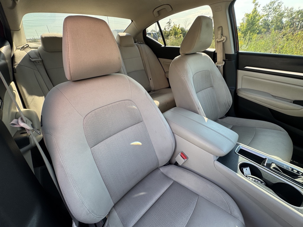 2022 Nissan Altima 2.5 SV photo 29