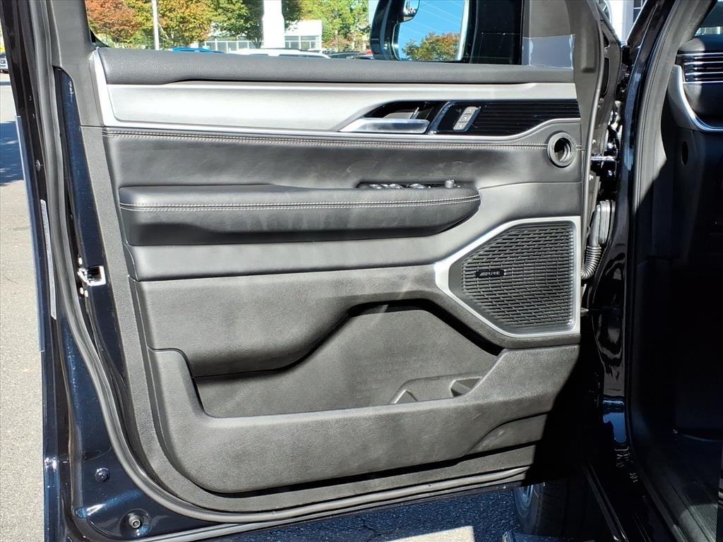 2025 Jeep Wagoneer Series II Limited photo 3