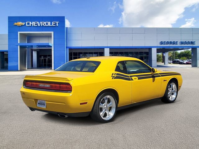2010 Dodge Challenger R/T Classic photo 4