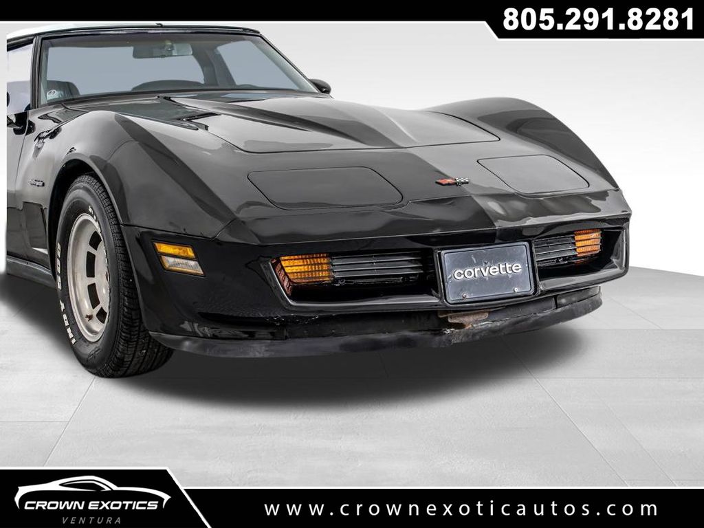 1982 Chevrolet Corvette Base photo 13