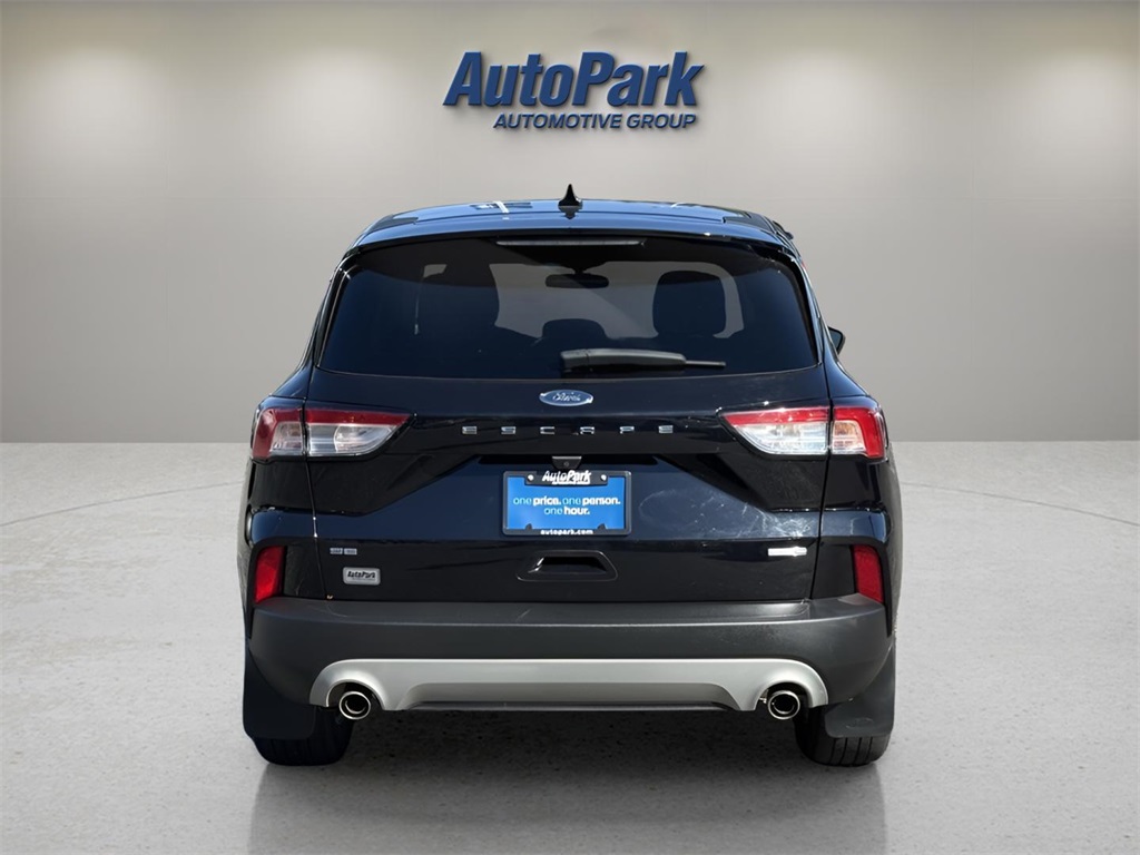2020 Ford Escape SE photo 4