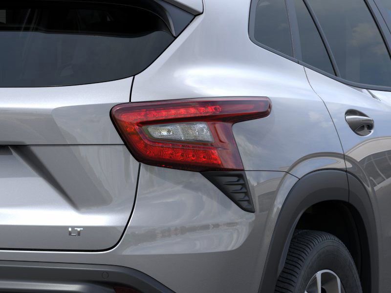 2025 Chevrolet Trax LT photo 10
