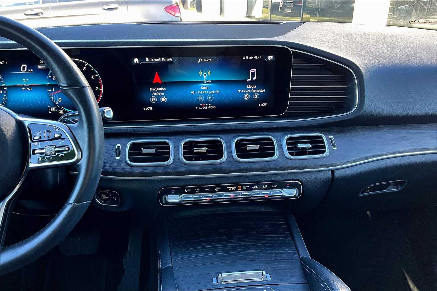 2022 Mercedes Benz GLE 350 4MATIC photo 3