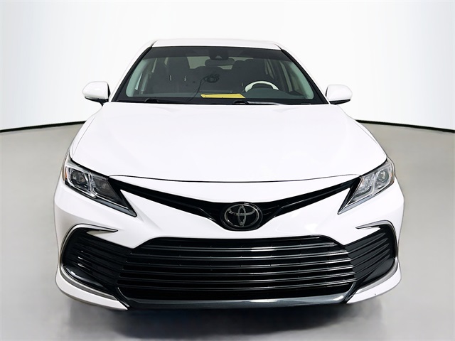 2024 Toyota Camry LE photo 2