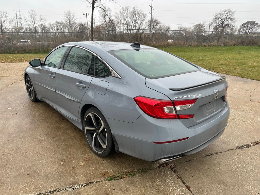 2022 Honda Accord Sport photo 3