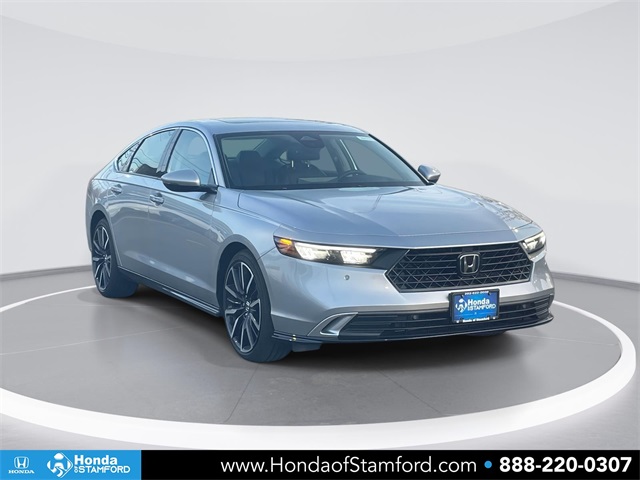 2025 Honda Accord Hybrid Touring's photo