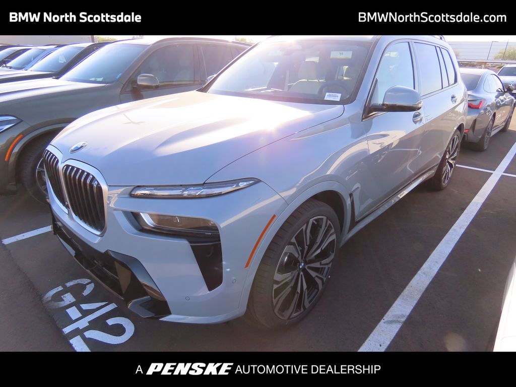 2026 BMW X7 40i's photo