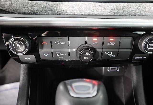2022 Jeep Compass Latitude photo 31