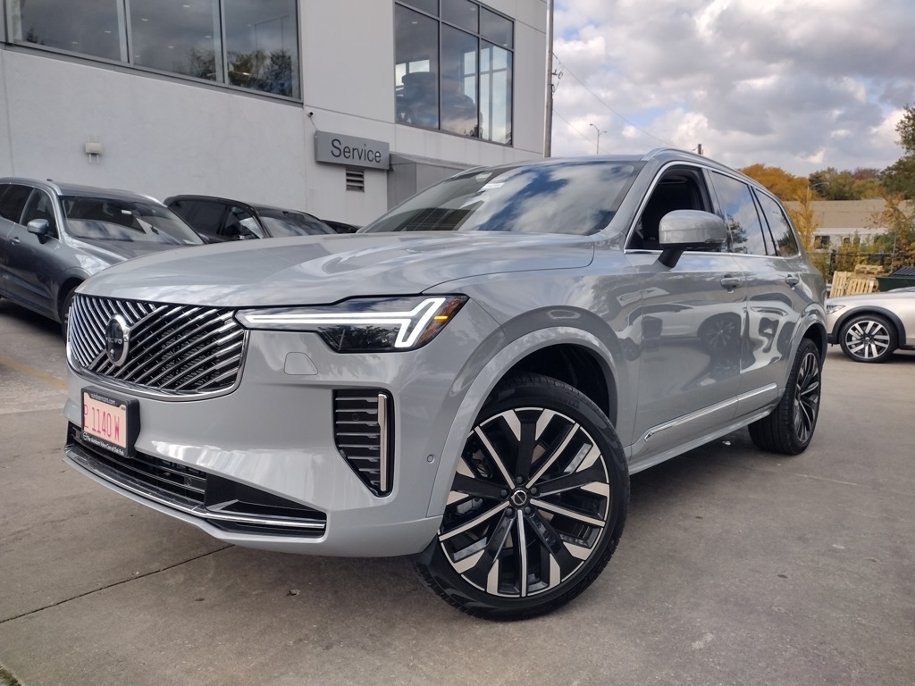 2026 VOLVO XC90 - Image 27