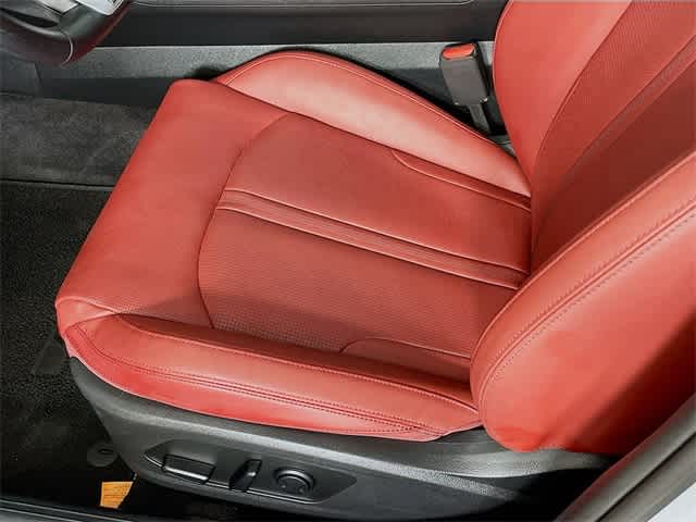 2025 Kia K5 GT-Line photo 20