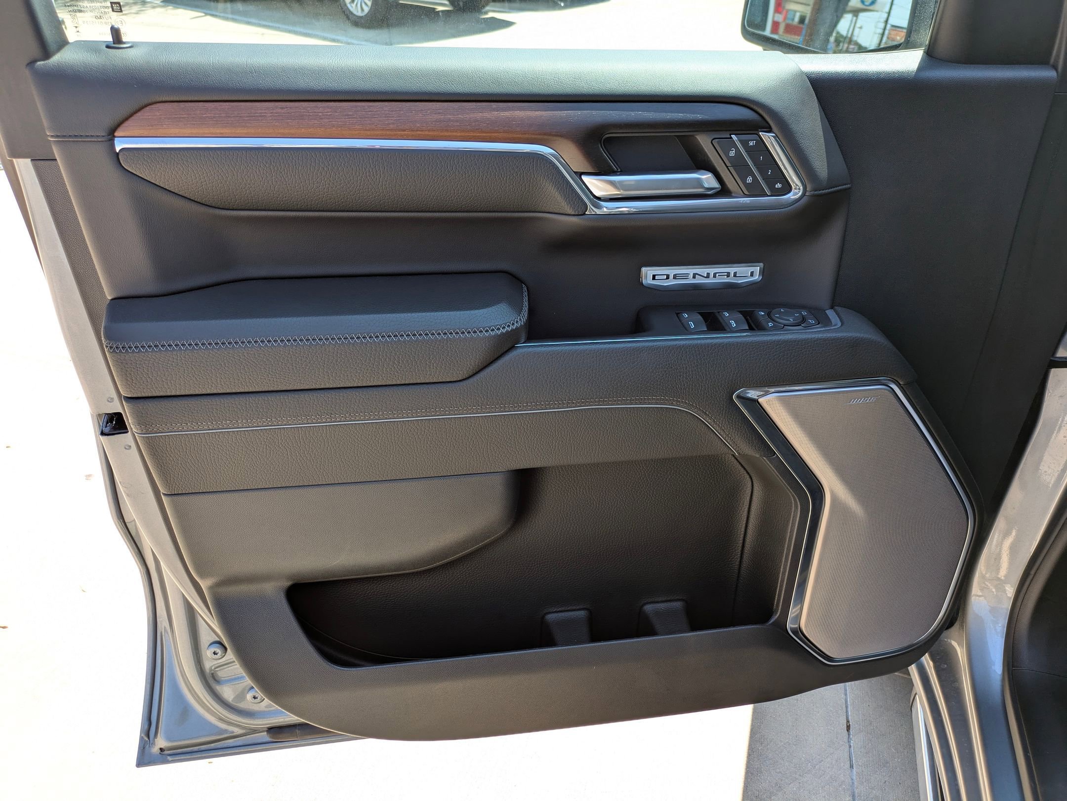 2024 Gmc Sierra 1500 Denali photo 10