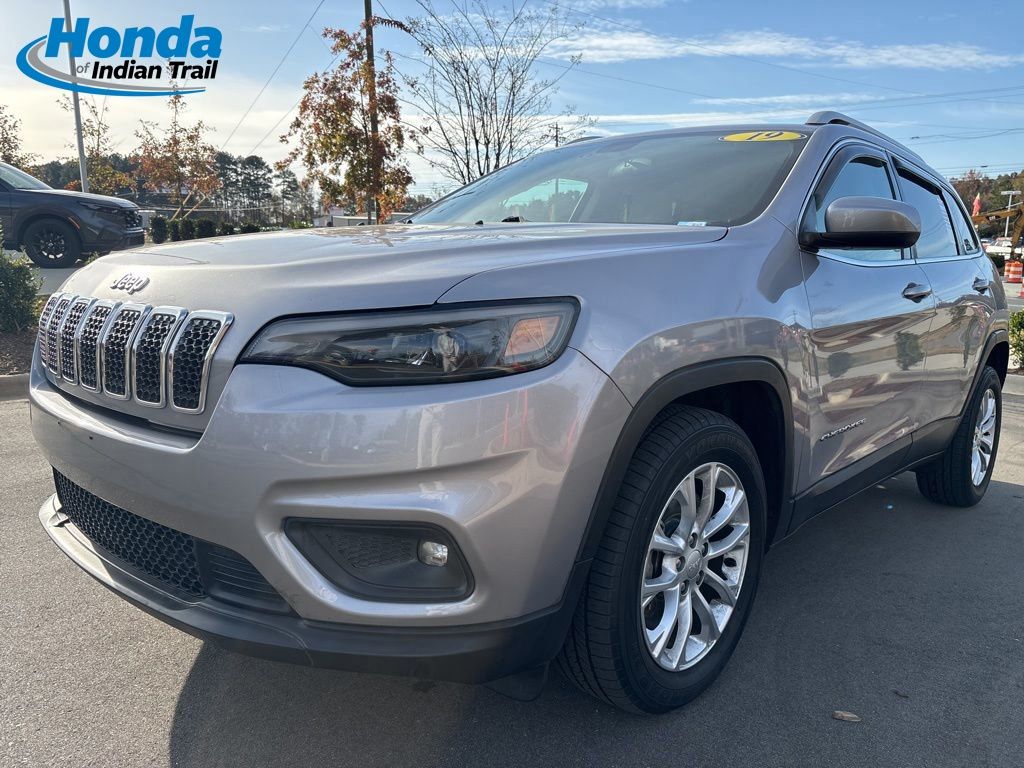 2019 Jeep Cherokee Latitude's photo