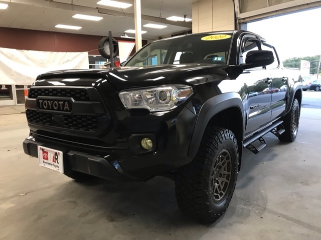 2022 Toyota Tacoma SR5 photo 7