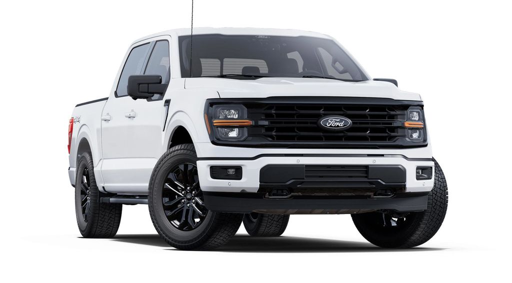 2025 Ford F-150 XLT photo 3