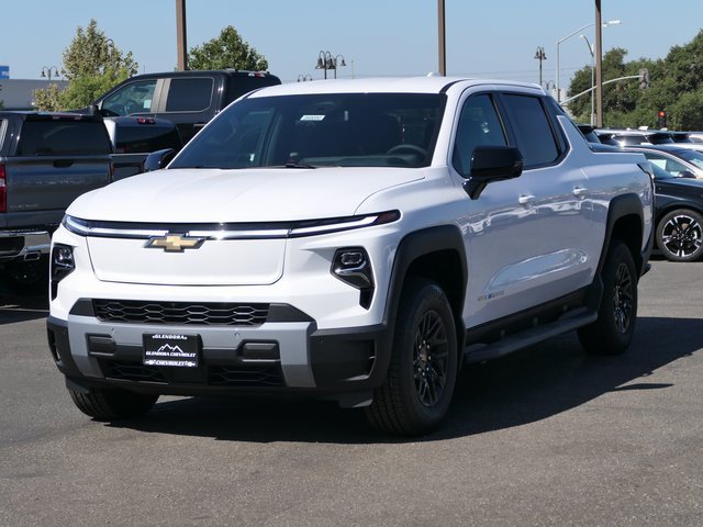 2026 Chevrolet Silverado EV LT photo 7