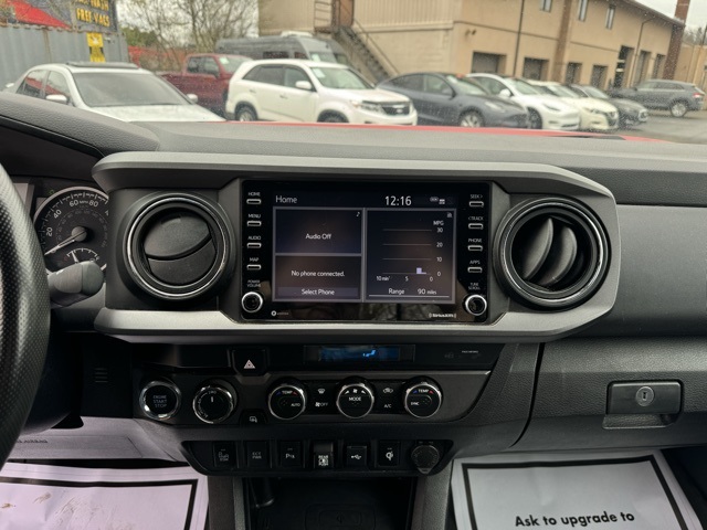 2021 Toyota Tacoma TRD Off-Road photo 17