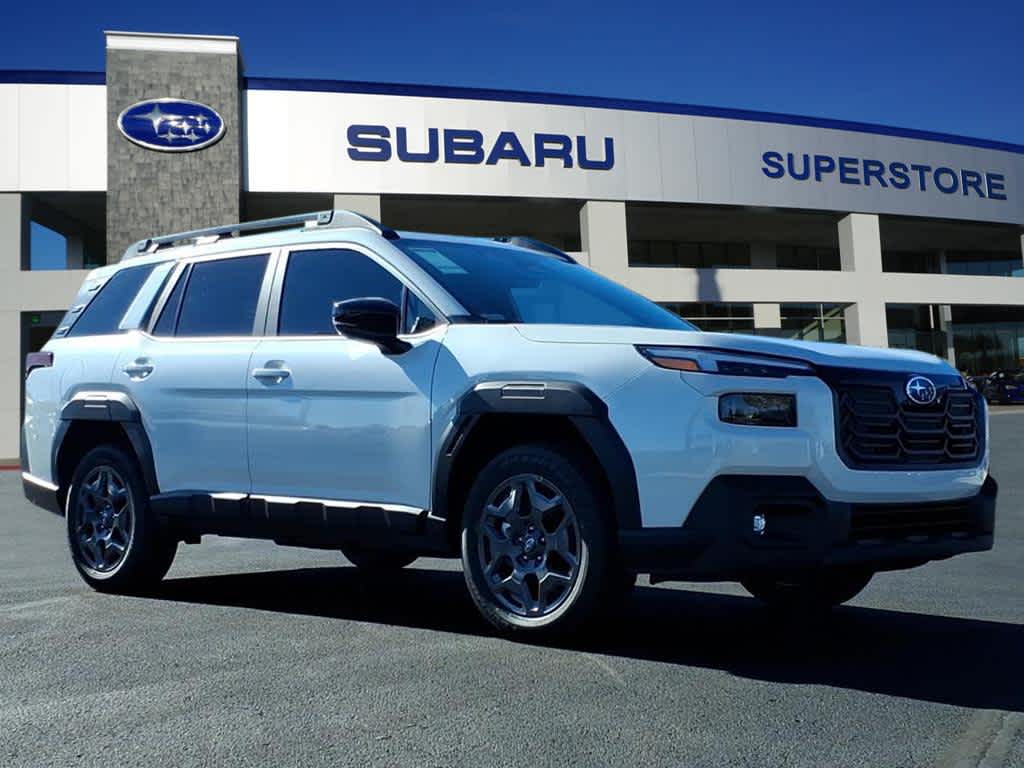 2026 Subaru Outback Premium's photo