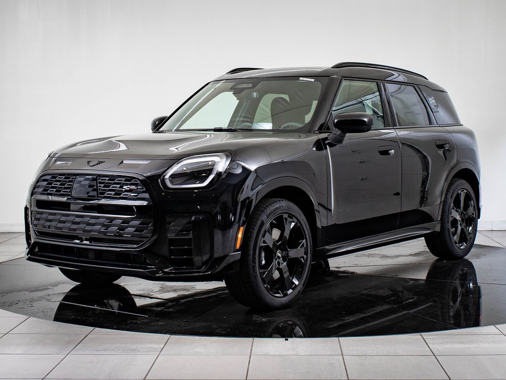 2026 MINI Countryman S's photo