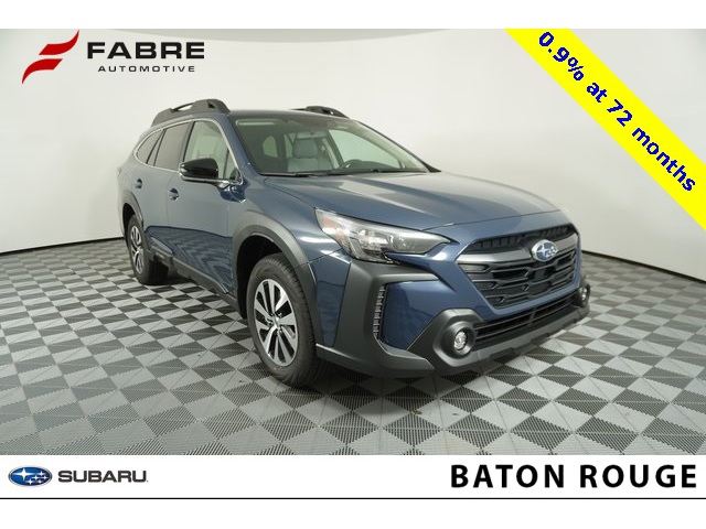 2025 Subaru Outback Premium's photo