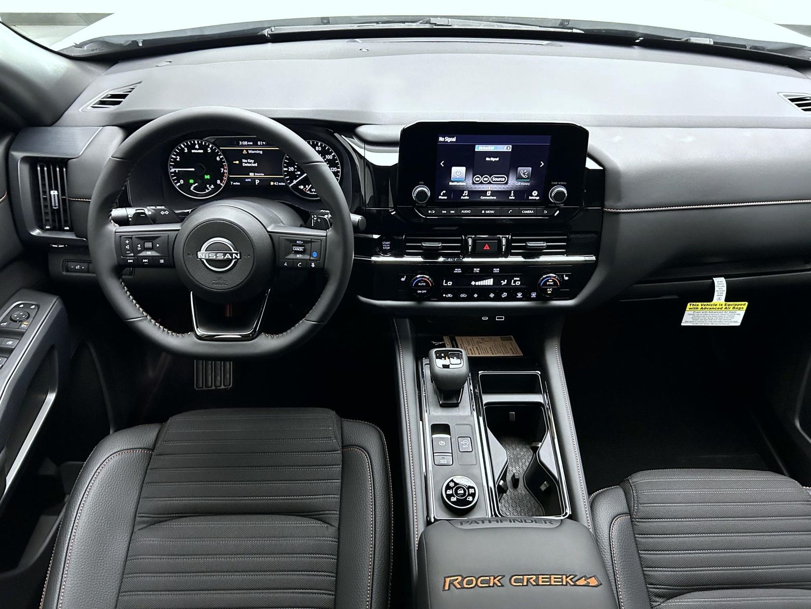 2025 Nissan Pathfinder Rock Creek photo 12