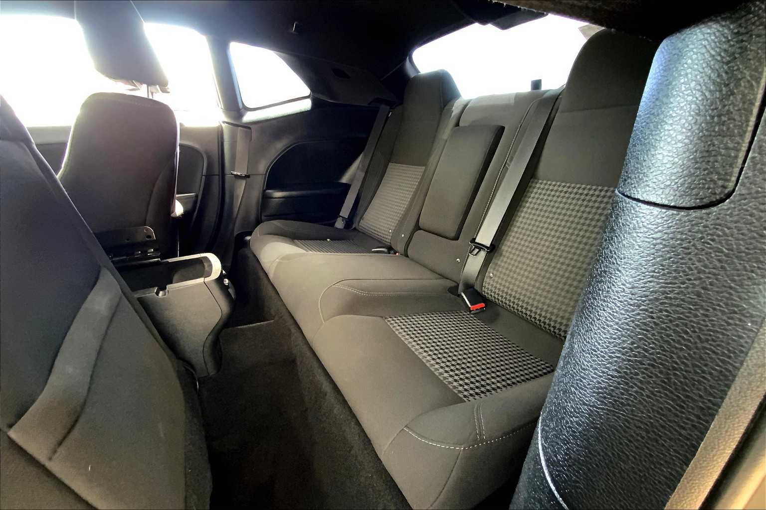 2020 Dodge Challenger SXT photo 20